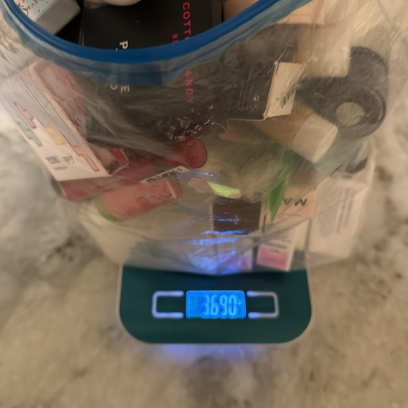 Sephora 55 items lot milk makeup Mac fabfitfun new - Picture 16 of 16